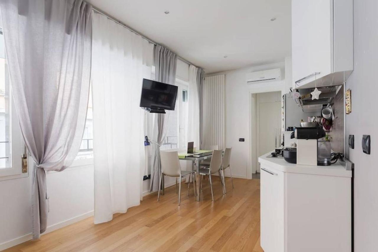 Delizioso Bilocale In Bocconi - Porta Romana Milan Exterior photo